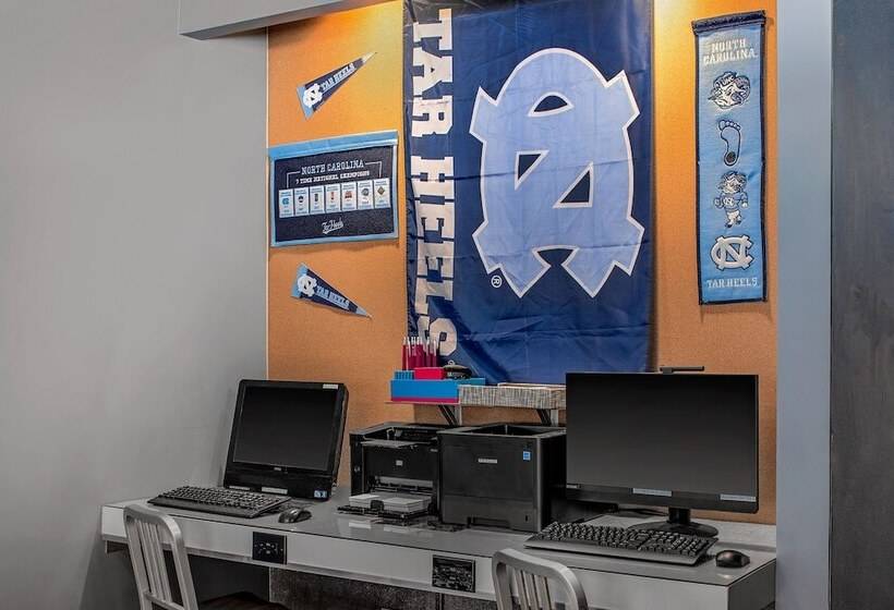 هتل Aloft Chapel Hill