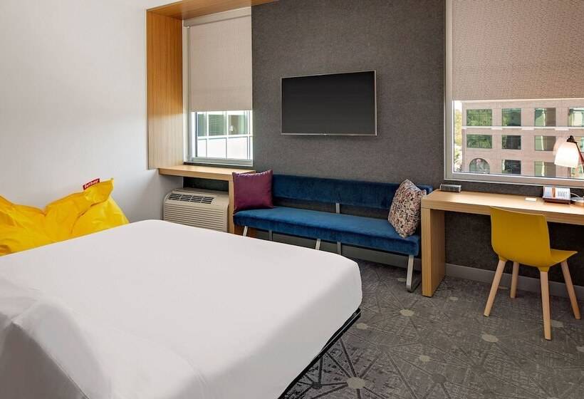 هتل Aloft Chapel Hill