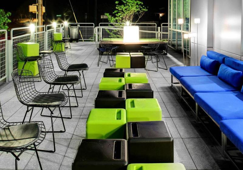 هتل Aloft Chapel Hill