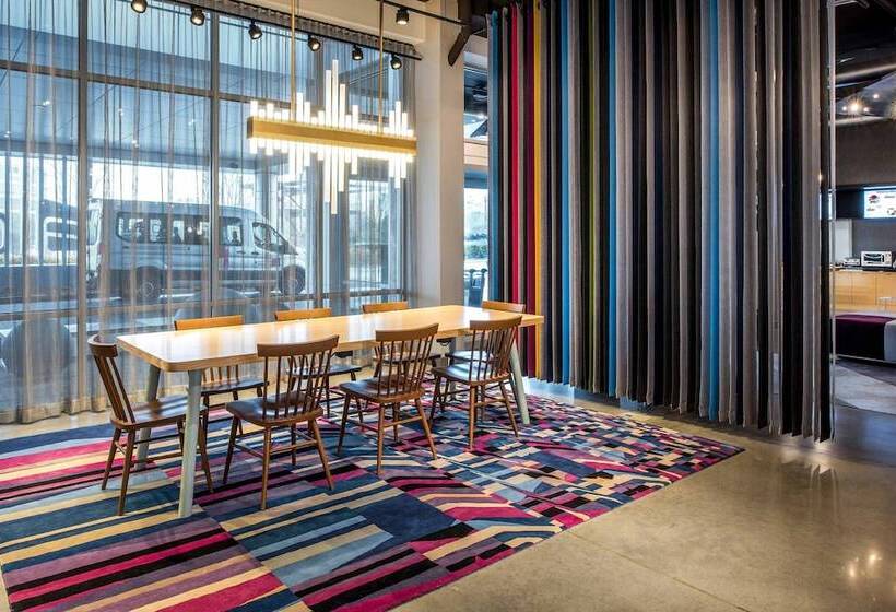 هتل Aloft Charlotte Ballantyne