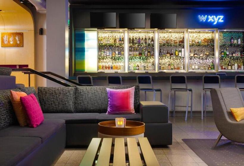 Aloft Hotel Milwaukee Downtown
