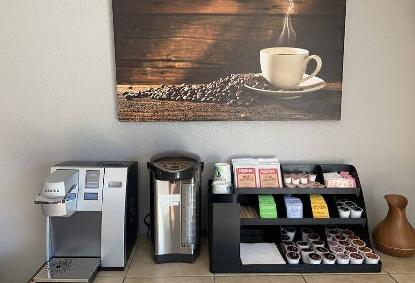 בית מלון כפרי Black Jack Inn