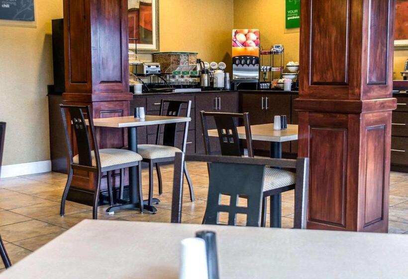 Отель Comfort Inn & Suites Franklin East