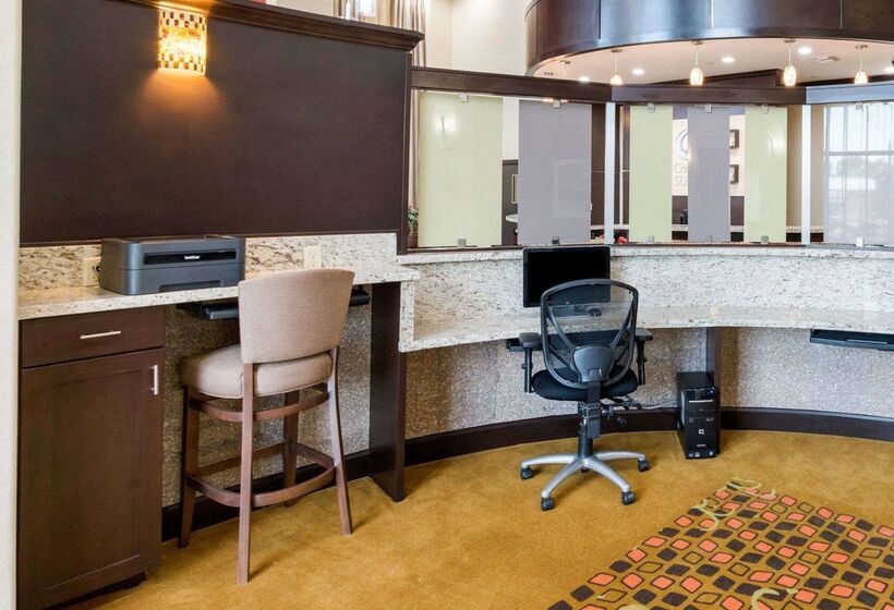 Отель Baymont By Wyndham Jewett