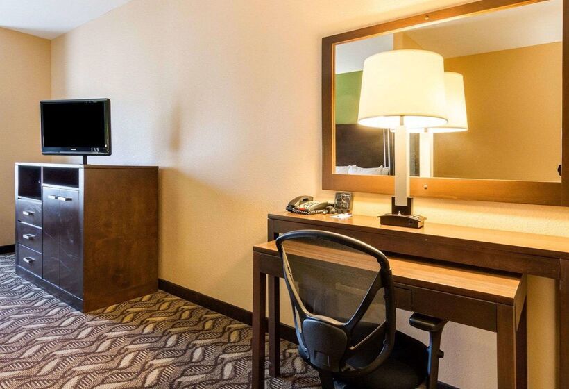 Отель Baymont By Wyndham Jewett