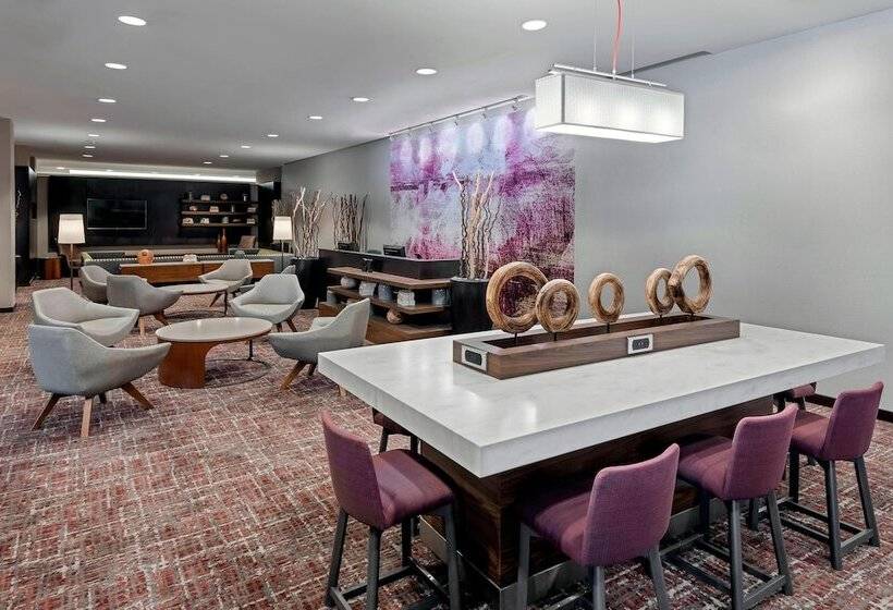 فندق Courtyard Fort Wayne Downtown At Grand Wayne Convention Center