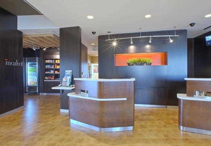 هتل Courtyard By Marriott Hagerstown