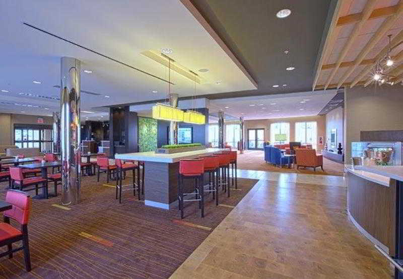 هتل Courtyard By Marriott Hagerstown