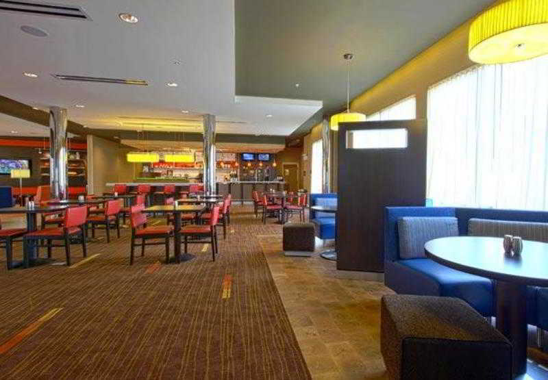هتل Courtyard By Marriott Hagerstown