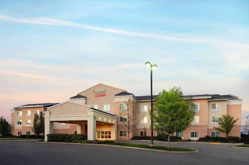فندق Fairfield Inn & Suites Redding