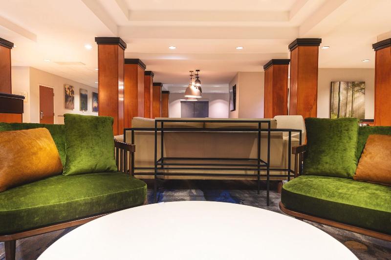 호텔 Fairfield Inn & Suites Redding