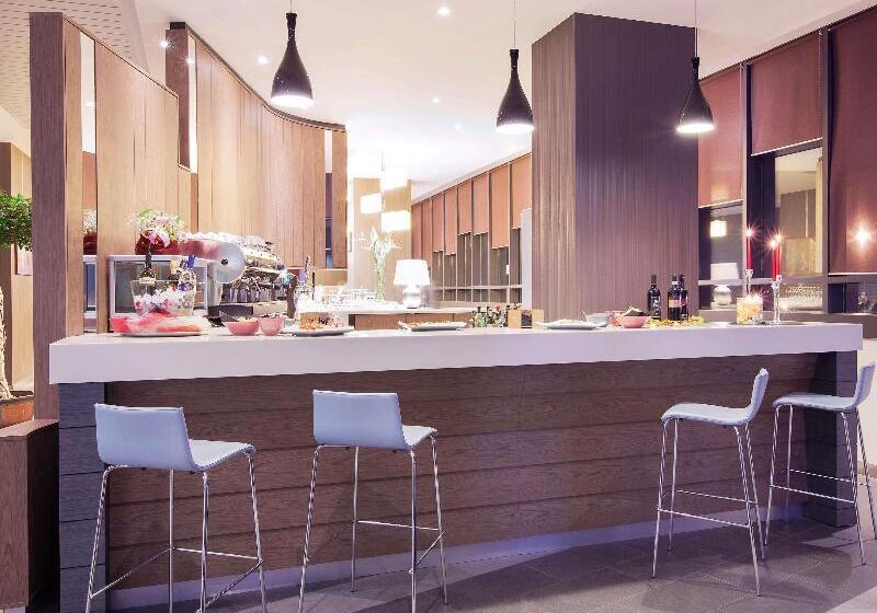 Fotos del hotel Ibis Styles Roma Eur:  61