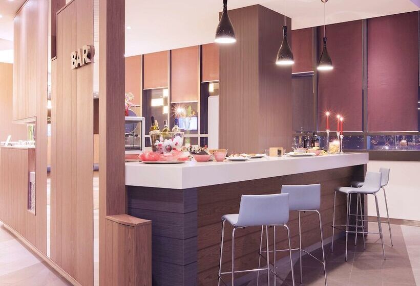Fotos del hotel Ibis Styles Roma Eur:  21