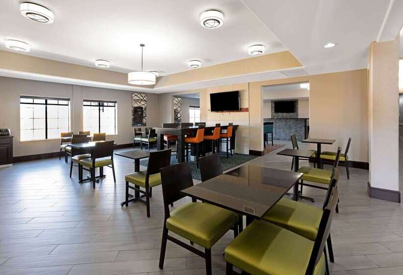 هتل La Quinta By Wyndham Houston Iah Bush Intl Airport E