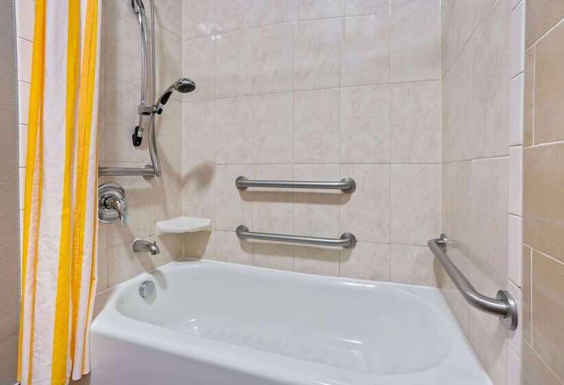 هتل La Quinta By Wyndham Houston Iah Bush Intl Airport E