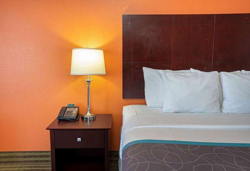 فندق La Quinta Inn & Suites By Wyndham Houston Bush Intl Airpt E