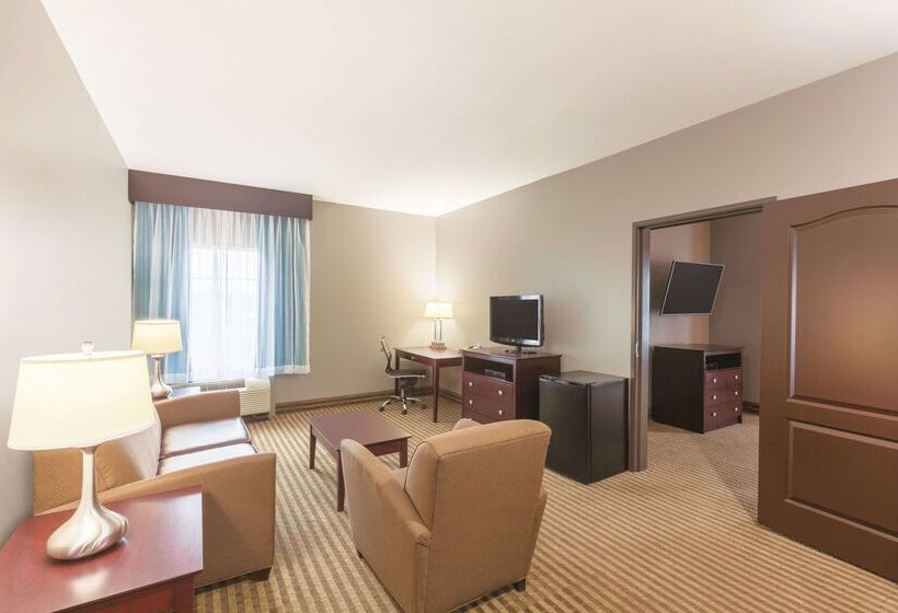 هتل La Quinta By Wyndham Houston Iah Bush Intl Airport E