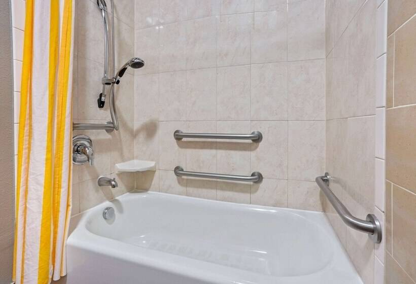 هتل La Quinta By Wyndham Houston Iah Bush Intl Airport E