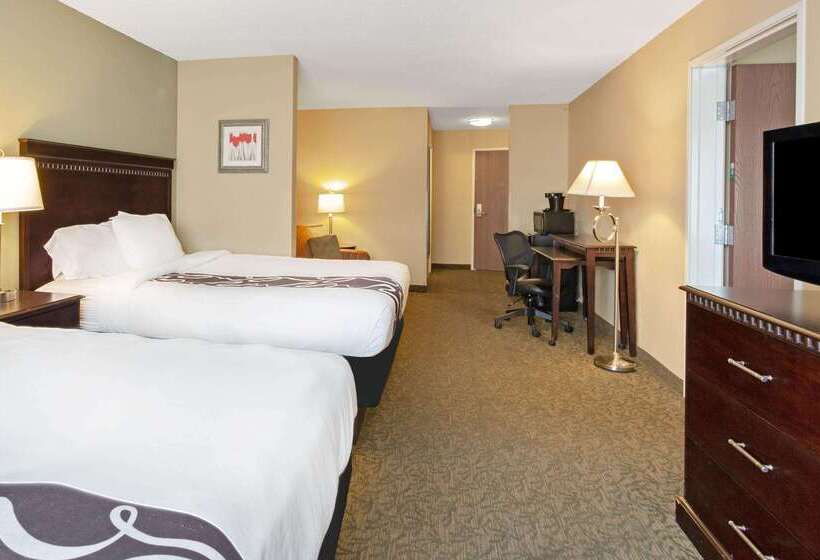 فندق La Quinta By Wyndham Richmond   Kings Dominion