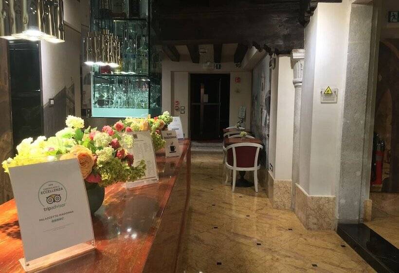 Fotos del hotel Palazzetto Madonna:  25