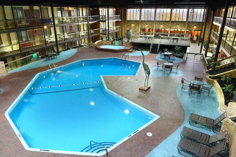 酒店 Park Inn By Radisson Sharon