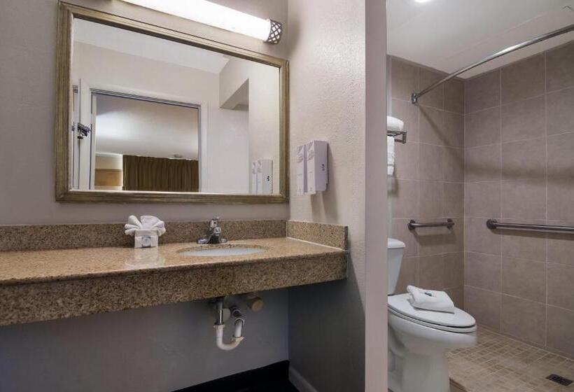 هتل Red Roof Inn Vero Beach   I 95