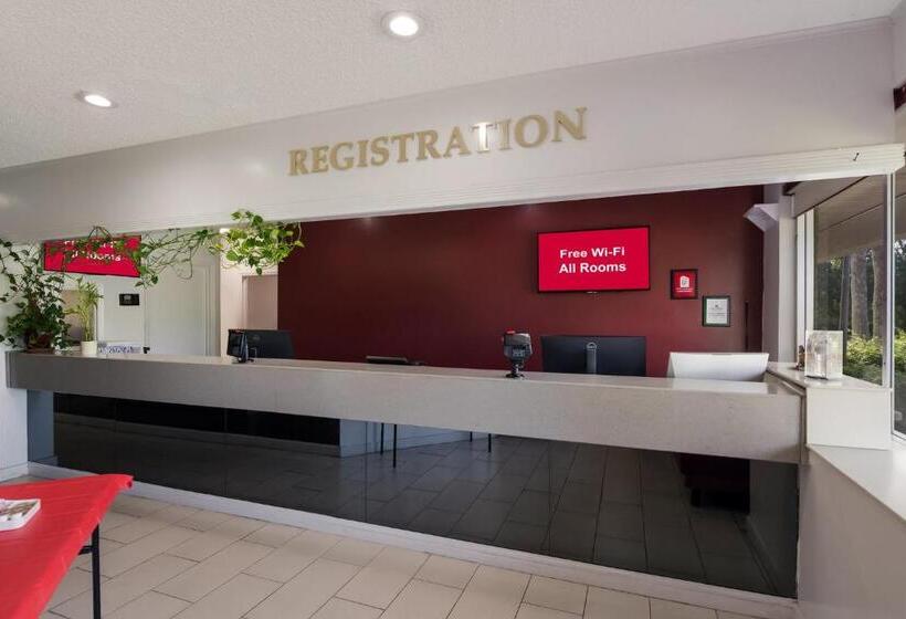 هتل Red Roof Inn Vero Beach   I 95