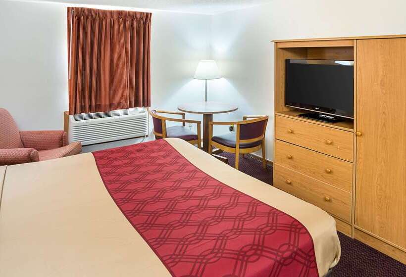هتل Rodeway Inn & Suites