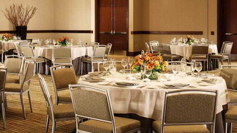هتل The Westin Washington Dulles Airport
