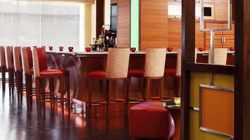 هتل The Westin Washington Dulles Airport