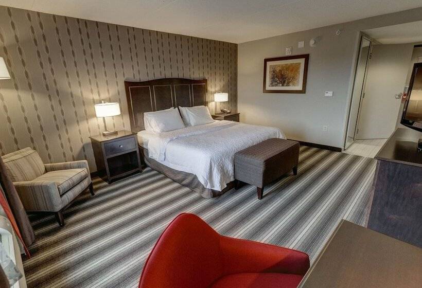 مُتل Hampton Inn Neptune/wall