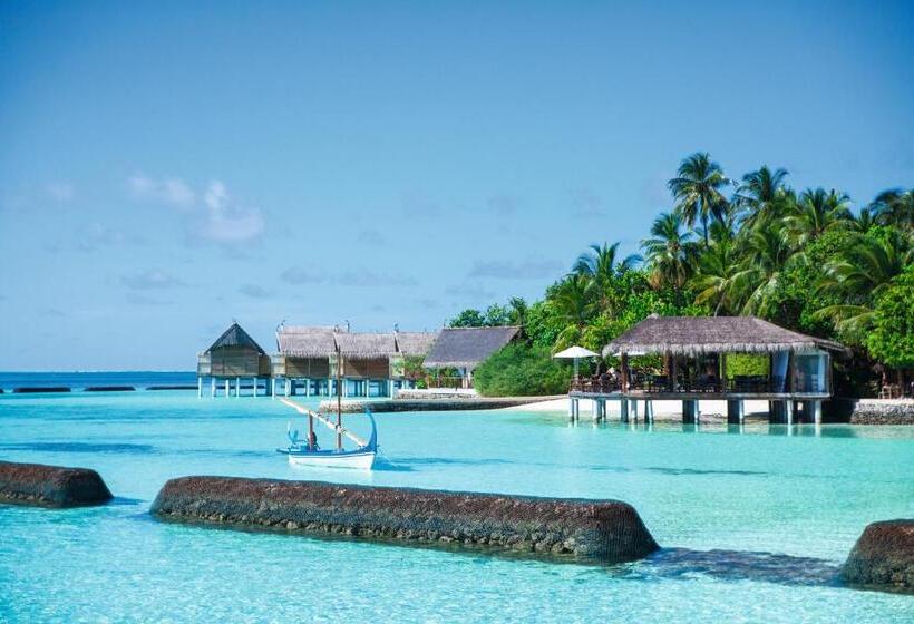 Resort Constance Moofushi  All Inclusive