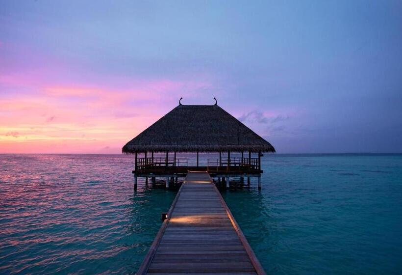 Resort Constance Moofushi  All Inclusive