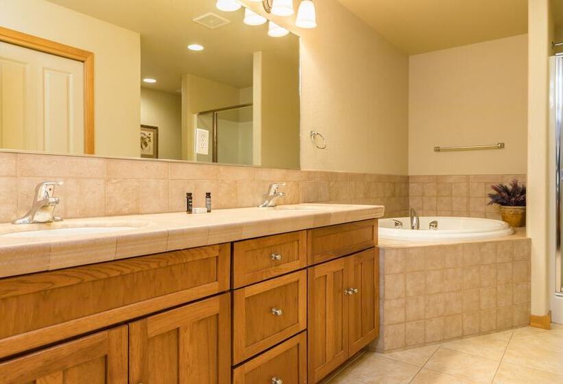 Running Y Ranch Golf & Spa Resort