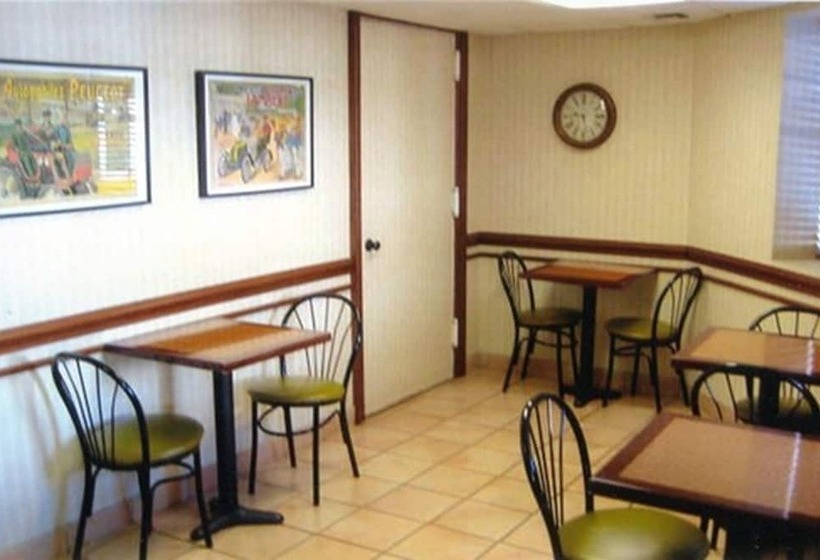 Whitman Motor Lodge