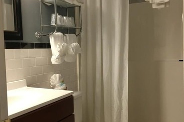 Whitman Motor Lodge