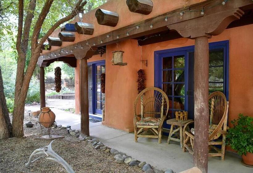 Adobe And Pines Inn Bed And Breakfast