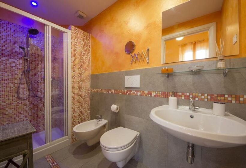 تختخواب و صبحانه Ridolfi Guest House