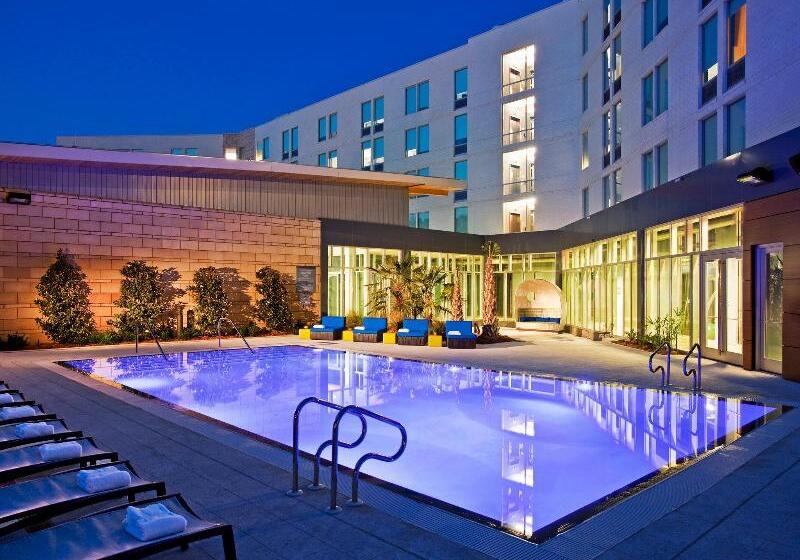 هتل Aloft Jacksonville Tapestry Park
