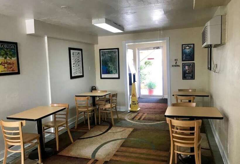 هتل Americas Best Value Inn Lake City