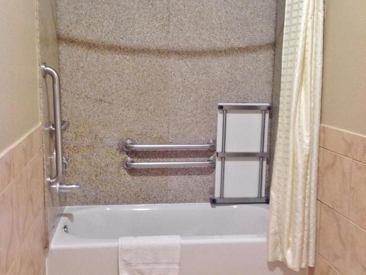 בית מלון כפרי Americas Best Value Inn & Suites Houston Tomball Parkway