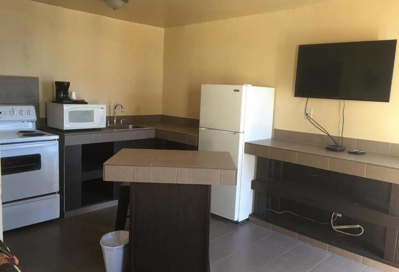 בית מלון כפרי Bend Value Inn