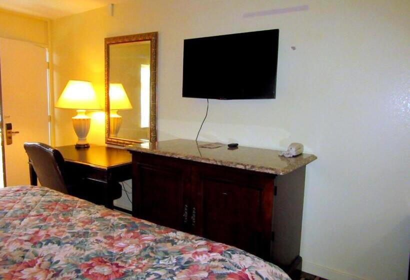 هتل Budget Host Inn