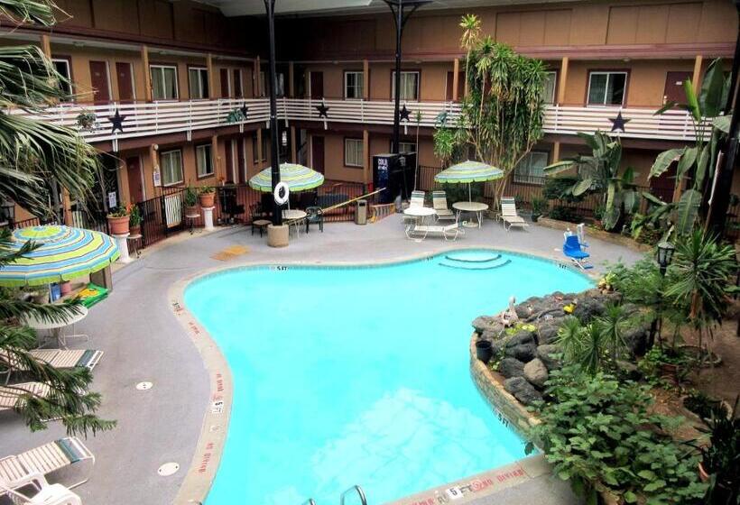 هتل Budget Host Inn