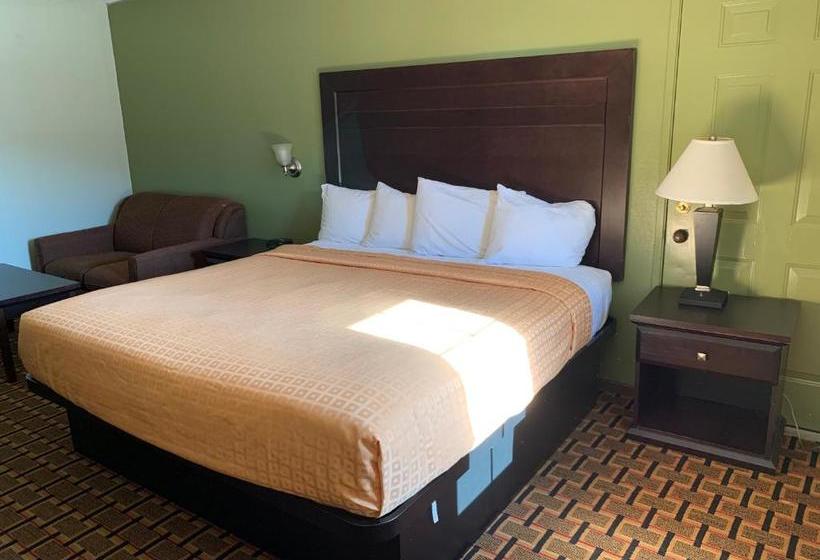 هتل Budget Inn Toledo Maumee