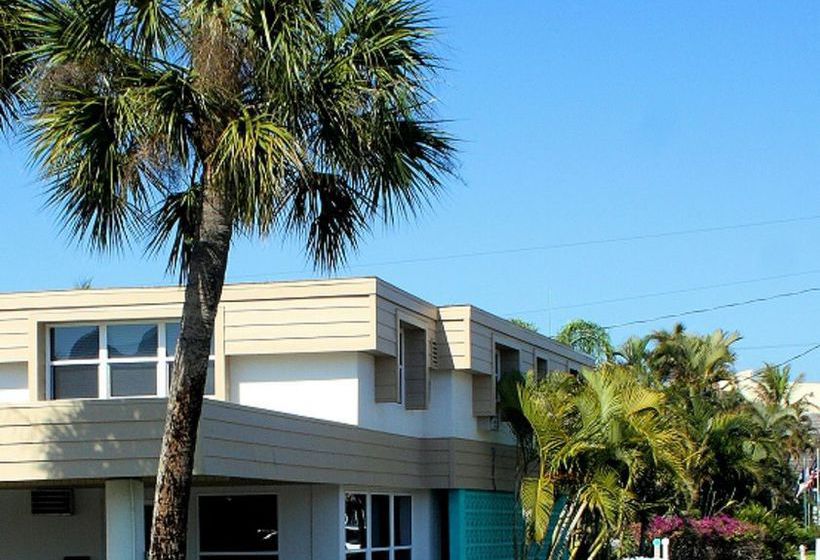 Hotel Carousel Inn On The Beach