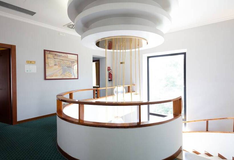 Fotos del hotel Cervara Park:  26