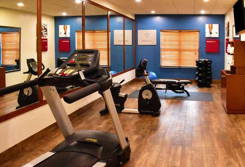 هتل Comfort Suites