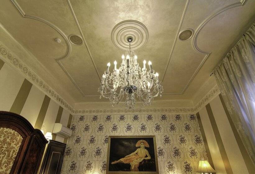 Fotos del hotel Contessa Arrivabene Antica Dimora:  8