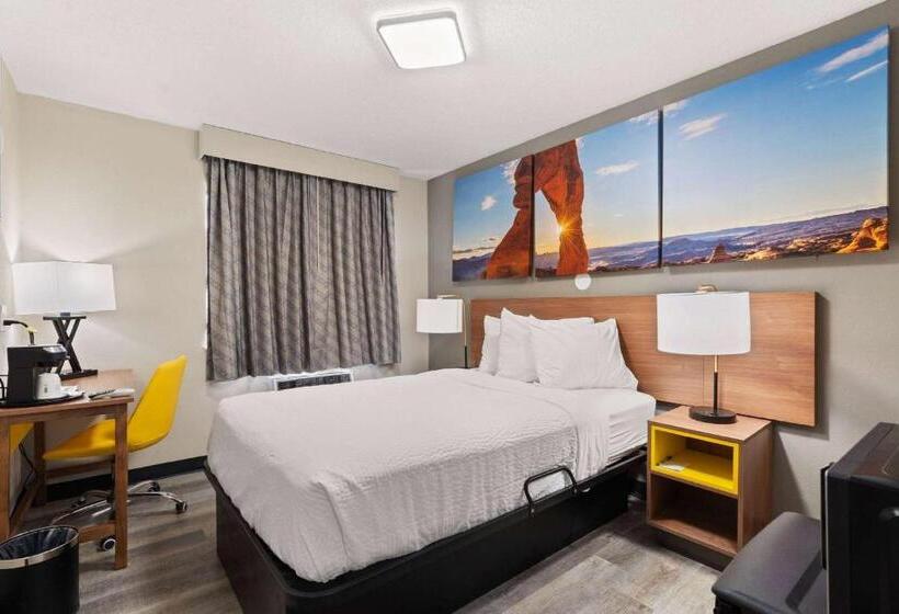 בית מלון כפרי Days Inn By Wyndham Albuquerque I 25